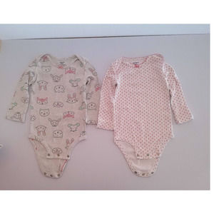 Carter's One Piece Long Sleeved Sleeper Rompers Tee x2 18 mo